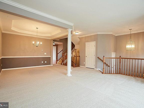 4th image of 22085 Chelsy Paige Sq