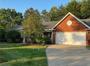 6797 Waterford Ln, Mentor, OH