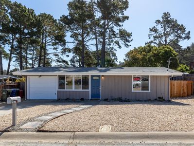 926 Syida Dr, Pacific Grove, CA, 93950