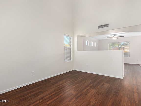 3rd image of 1845 W APPALOOSA Way