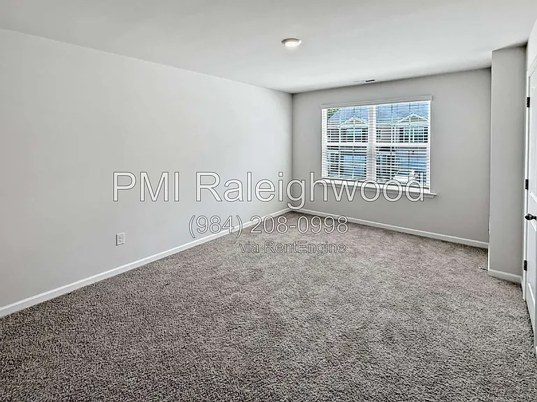 3307 Alibird Ln — Photo 14