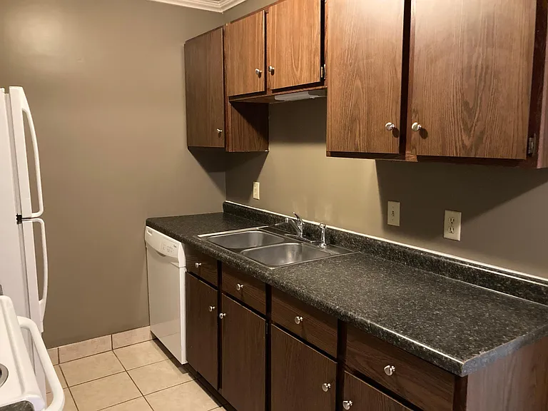 2500 N Cole St #4 — Photo 11