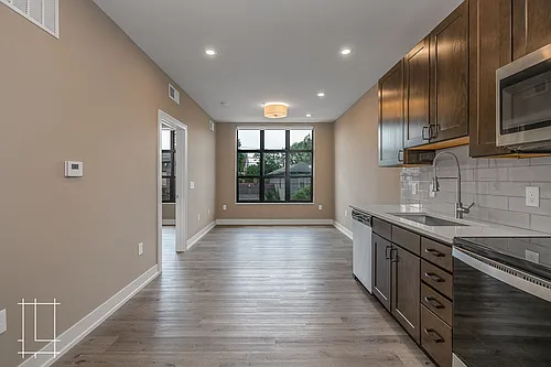 Floor plan 211