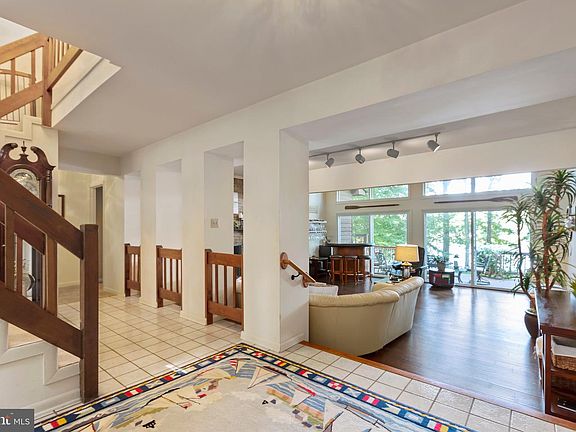 2nd image of 266 Lake Caroline Dr