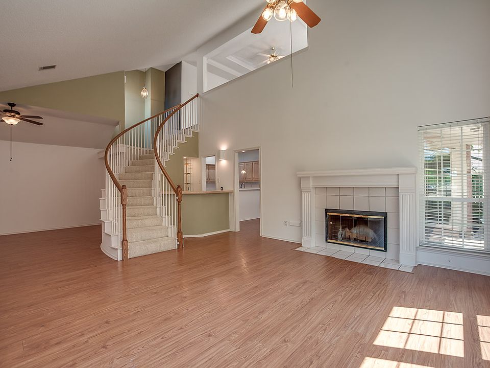 1st image of 2958 Crystal Springs Ln