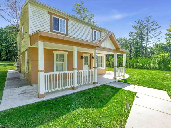 11122 N Pearson Rd, Shelby Township, MI 48315