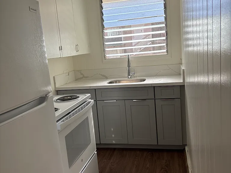 1429 Liholiho St #7 — Photo 3