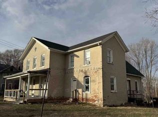 504 E Winneshiek, Freeport, IL 61032