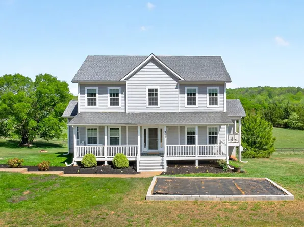 742 White Hall Rd, Keswick, VA 22947
