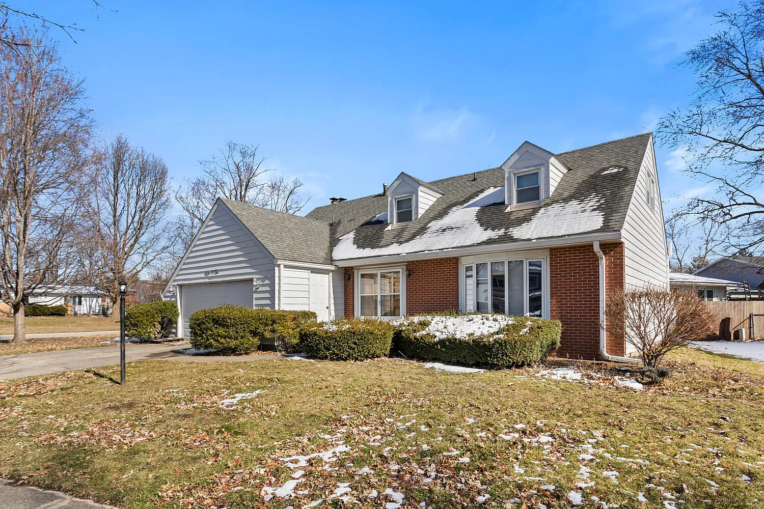 802 Frank Dr photo 1