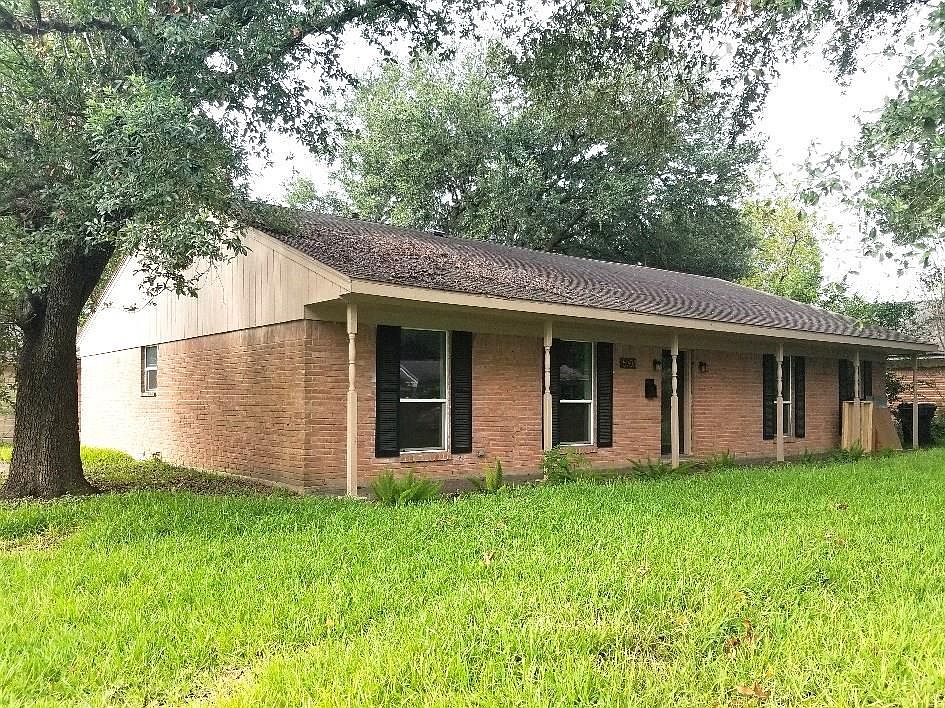 2nd image of 5703 Capello Dr