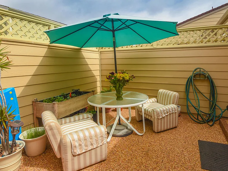 1810 Parliament Rd — Photo 14