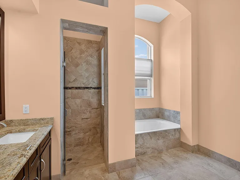 6319 C Durham Dr — Photo 21