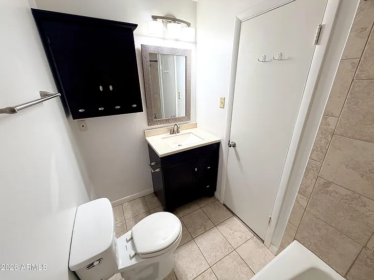 1016 E Osborn Rd #F — Photo 8