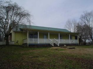 504 Billy Morse Rd, White Bluff, TN 37187