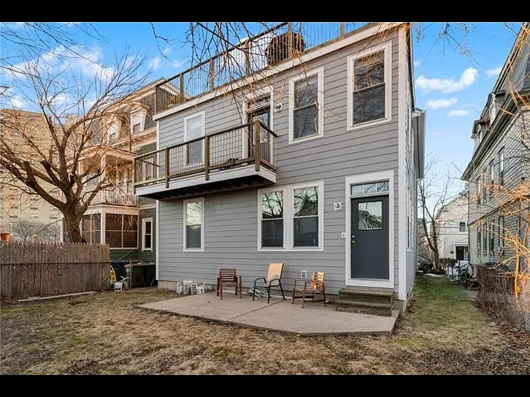 114 Ring St #2 — Photo 9