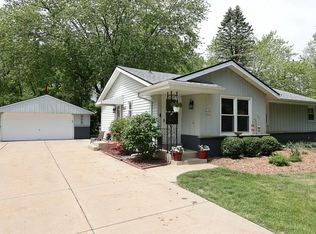 W188S6943 Gold Dr, Muskego, WI 53150