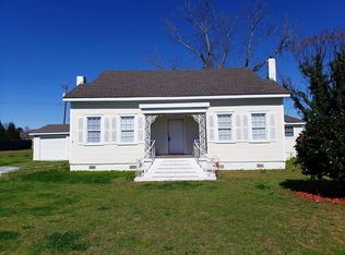 709 Strickland Rd, Headland, AL 36345