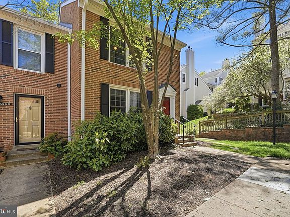 2nd image of 2556 S Arlington Mill Dr #C-3