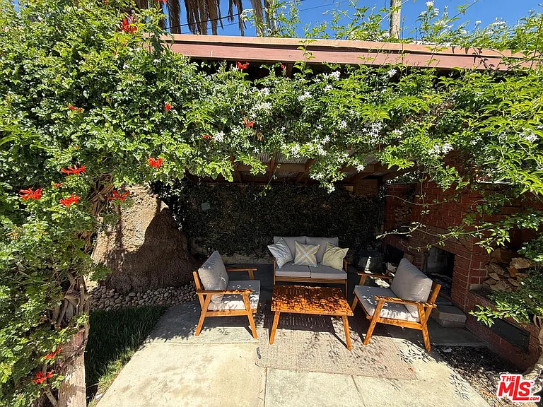 4147 Marcasel Ave — Photo 6