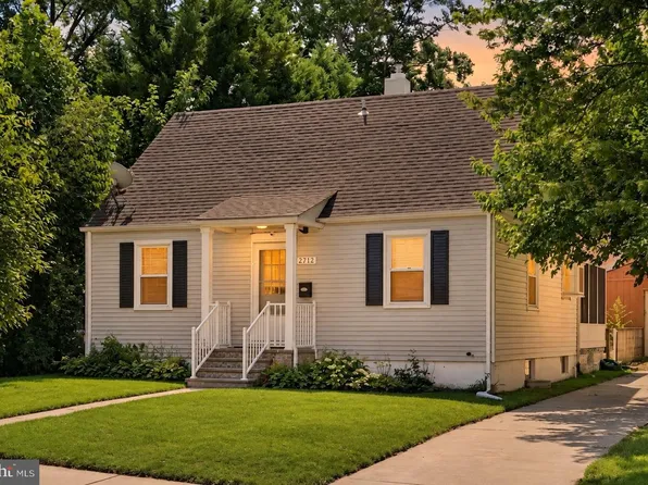 2712 Newton St, Silver Spring, MD 20902