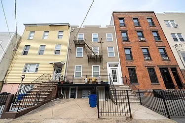 324 4th Street