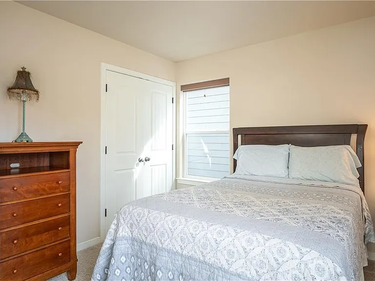 225 Floridays Way — Photo 27