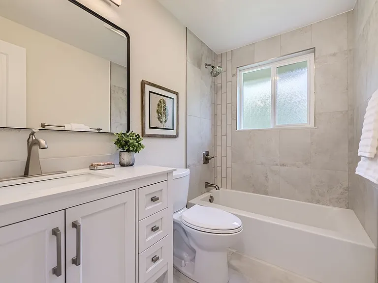 1505 Findlay Way — Photo 14