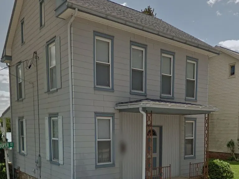 120 Cooper St — Photo 1