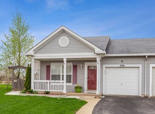 390 Richmond Ct, Romeoville, IL 60446