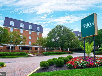 8101 Connecticut Ave APT N-508, Chevy Chase, MD, 20815