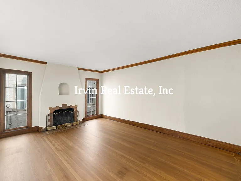 1353 Pine St — Photo 4