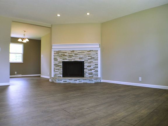 2nd image of 6667 Highridge Ave