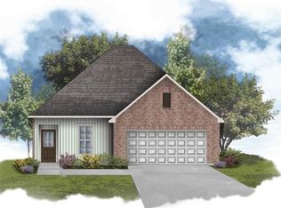 261 Covington Cottage Ln, Covington, LA 70433