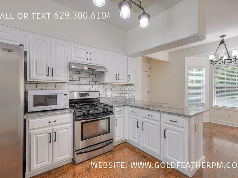 5888 Woodlands Ave — Photo 11