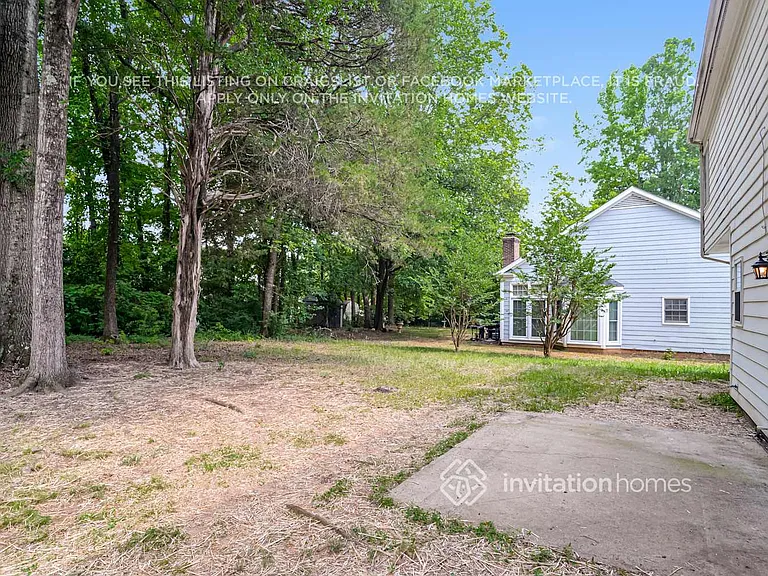 1618 Waterstone Ln — Photo 16