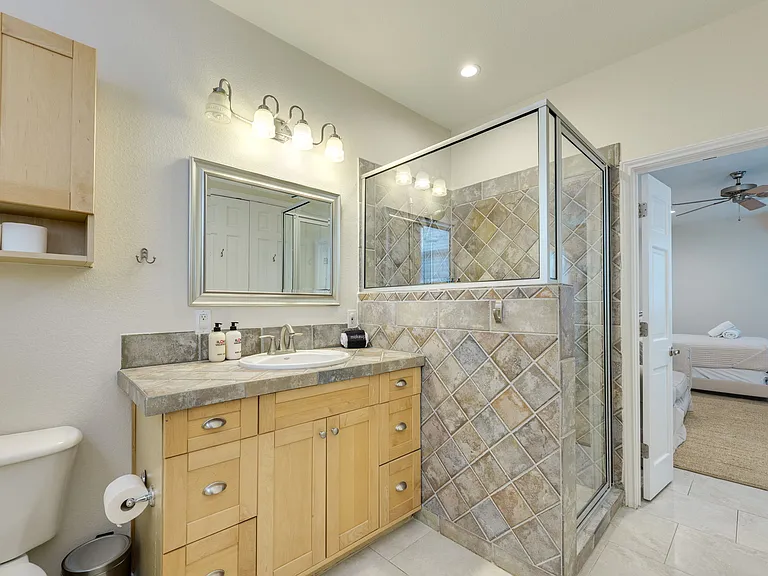 6003 Rittenhouse Shore Dr — Photo 16
