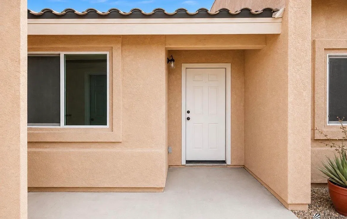 3 bed, 1280 sqft, $1,550 — Photo 2