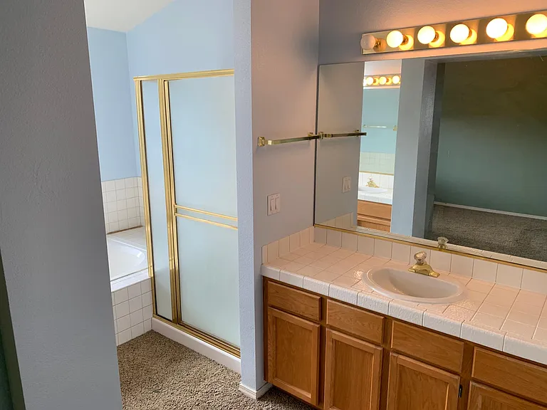 5850 Blue Horizon Dr — Photo 19