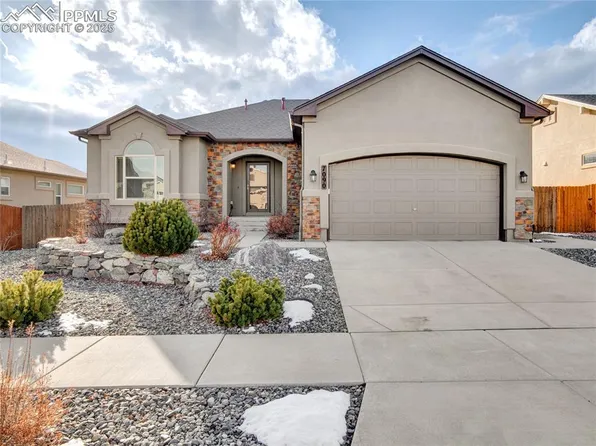7090 Silver Buckle Dr, Colorado Springs, CO 80923