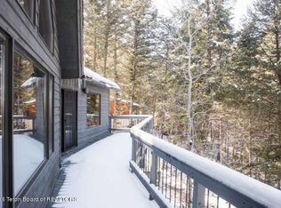700 Pine Dr, Jackson, WY 83001