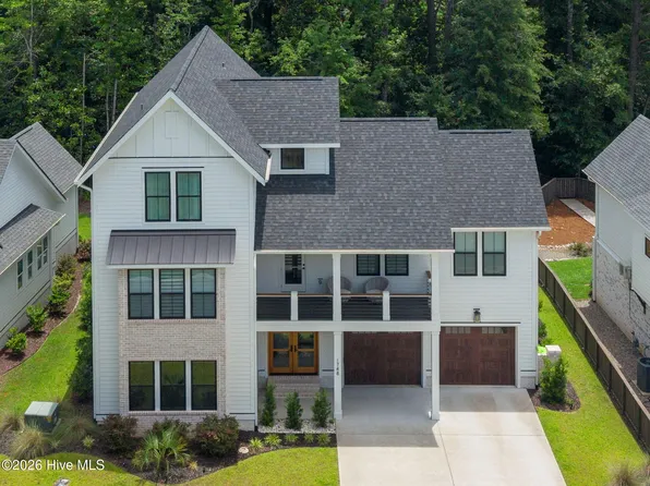 1748 Herons View Drive, Wilmington, NC 28401