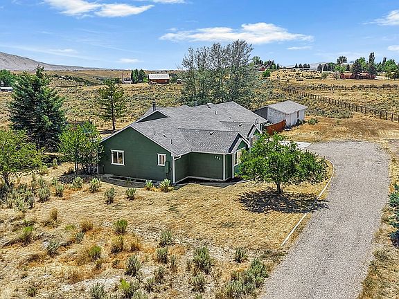 2nd image of 191 Greencrest Pl