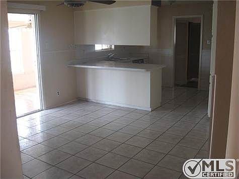 3rd image of 3003 Cork Dr