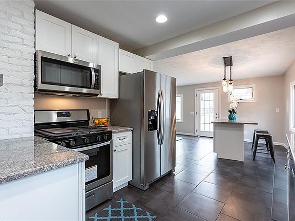 3rd image of 4636 W 227th St