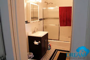 Rented by Dream Property Group LLC