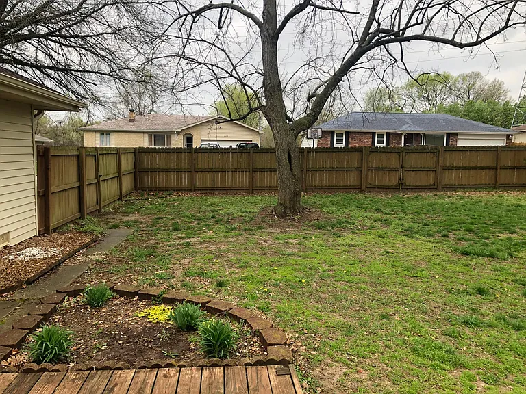 2799 W Buena Vista St — Photo 23