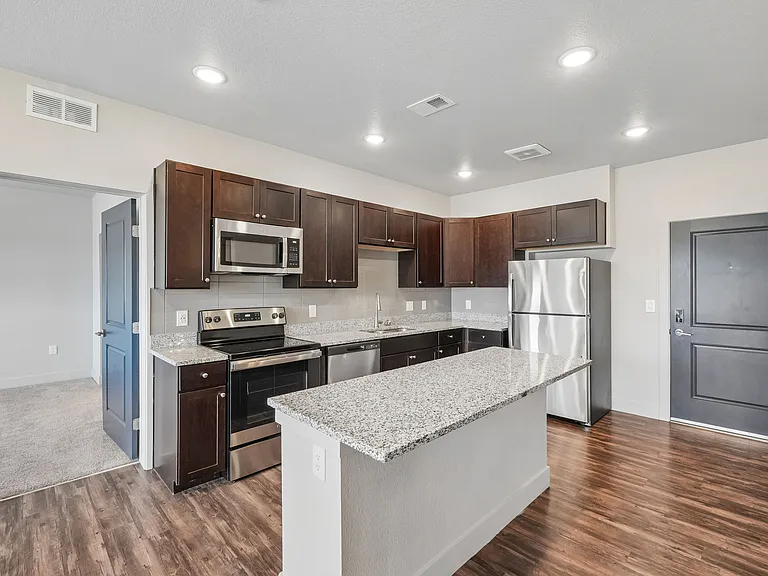 Marq at Monument Ridge — Photo 18