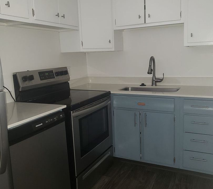 1st image of 1150 E Garfield Ave APT 4