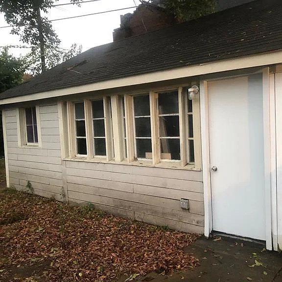 5027 Woodward St — Photo 20